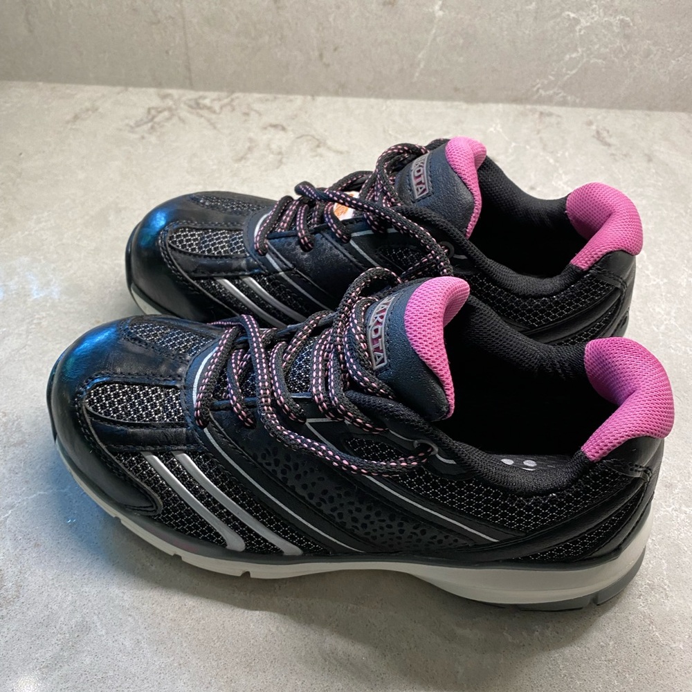 Dakota women’s safety shoes